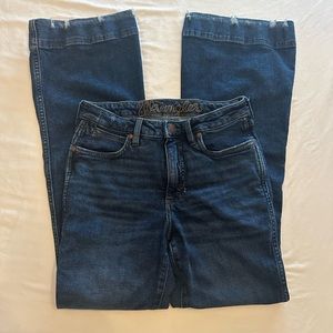 Wrangler Women's Size 27 x 32 Retro High Rise Trouser Flare Denim Jeans